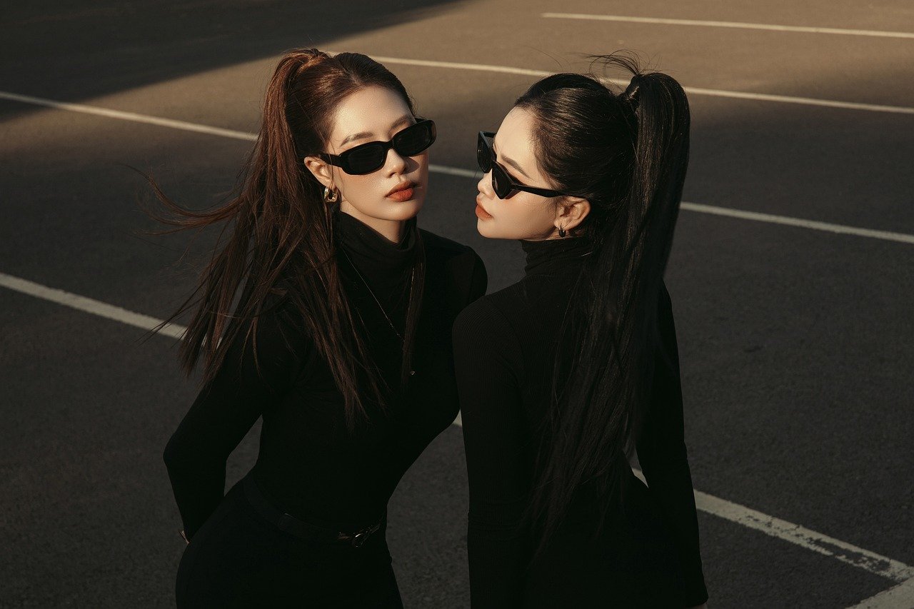Rabo de cavalo alto: Como fazer um penteado firme e elegante
